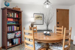 Oakway Oasis - 6 Minutes to Autzen home