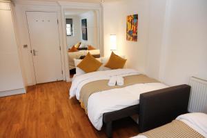 F3 New Flat in Central London