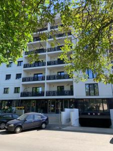Luxury Central Monarch Residence Apartment Sleeps 5