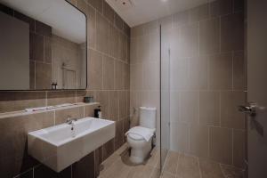 near queensbay mall & pantai hospital 1bedroom 2pax