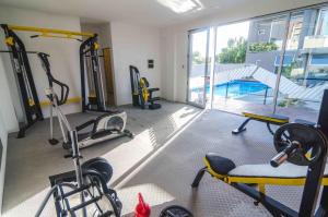 7H DFCommunity, ideal location, beautiful views!