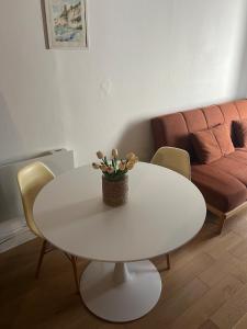 Heart of Paris, fully equipped, Louvre 5-minute walk