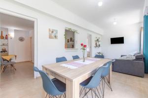 Stellas Olive Tree House