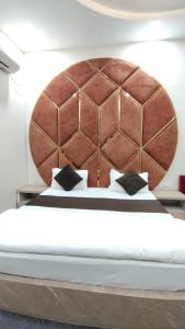 Hotel KESAR, Chitrakoot-10min from RAMGHAT