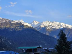 Dunichand homestay