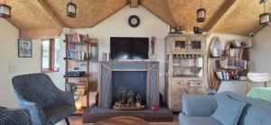 Roots & Rustle homestay