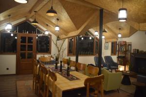 Roots & Rustle homestay