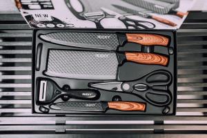 Work Ready Stay - Quiet Nakasu 202