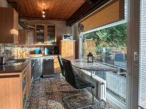 Apartment 610