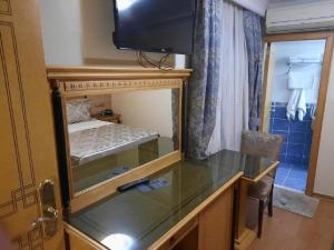 GRAND HiSAR HOTEL