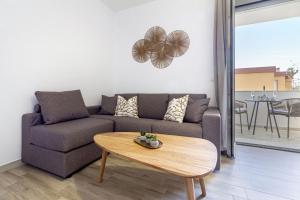 NURAS - Waves Apartment 10