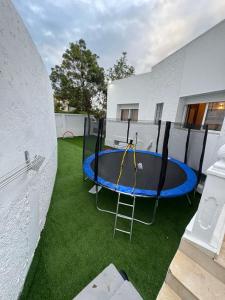Luxury Villa with Pool 2 Min to Beach