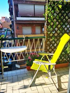 Semi-central room Eratostene - Metro straight to Colosseum!