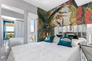 Roof Top Port Nature High-end apartment with large terrace on the walkway