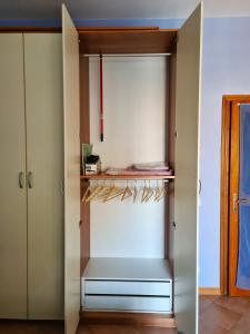 Semi-central room Eratostene - Metro straight to Colosseum!