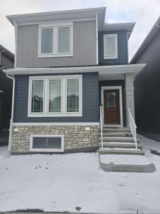 Cozy 2BR Basement Suite in Vermilion Hill SW Calgary