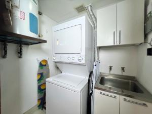 G-House, Bright & Mindful Space in a Prime Spot