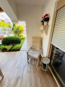 Sunset Apartment with a private yard at Medulin Riviera