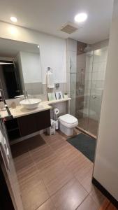 CR MARIPOSA RENTALS Luxury 2-Story Penthouse with Private Jacuzzi