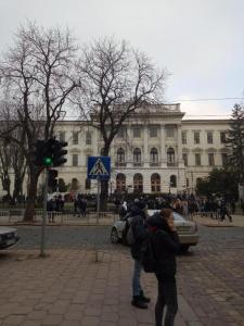 apartments Stepan Bandery Street,37-2 центр вокзал неподолік