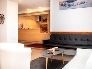Appartement 2 Pièces pour 6 Personnes avec Balcon à Puy-Saint-Vincent - FR-1-504-170