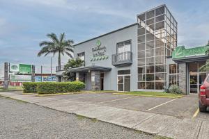 Hotel Caña Brava Inn