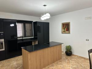 HENRIS APARTAMENT