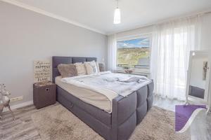 Ferienwohnung mit Sauna in ruhiger Lage mit Burgblick