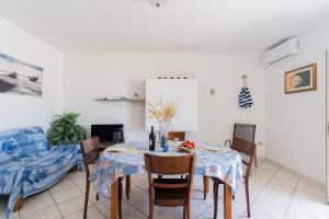 Slowlife House