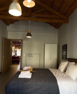 Iriki Loft, ένας ατμοσφαιρικός ρετρό χώρος στην Μυτιλήνη