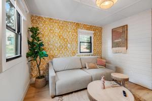 Cozy Studio in Manitou Springs Walk Downtown