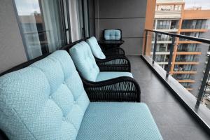 Urban Oasis Penthouse 4BR with Pool, Gym and Views