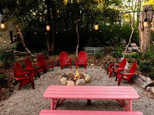 City Oasis and Spa Close to Beaches