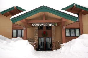 SL205 - Scandinavian Lodge and Condominiums