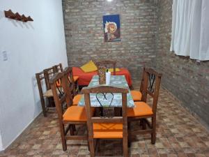 Osvaldo Day Cabin with Pool