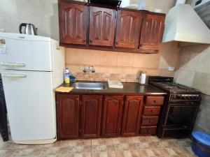 Osvaldo Day Cabin with Pool