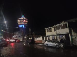 BAÑOS MINI DEPARTAMENTO AMOBLADO EN PLENO CENTRO de LA CIUDAD