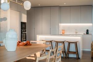 Premium Sea Views Luxury Penthouse By Inviting