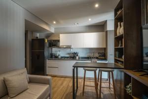 SKYTOWN STUDIO- Pool-Sauna-Jacuzzy-Gym