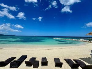 Hospitality Expert SWE202 Pool Beach