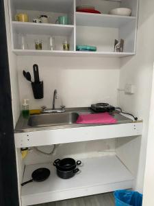 Apartaestudios amoblados en el norte de Cali