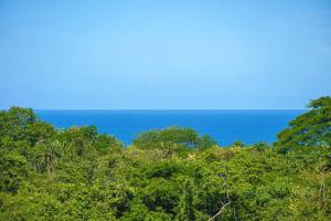 Casa Mist Luxury Villa only 5 mins to the beach
