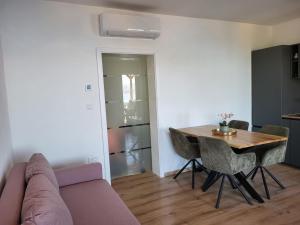Apartment Biondić