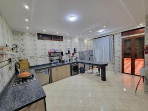 Spacious & Beautiful Marrakech Villa 600m2, 6 rooms, private pool and Garden