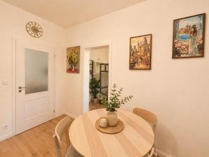 Cozy Central Prague Apartment , Walk to Old Town