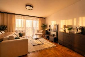 Stylish Apartment for 6 in I Quiet Area I Beautiful View I Fully Equipped Kitchen - Thermomix & Coffee Machine