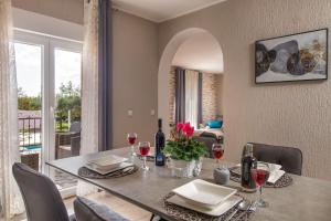 House Villa Lara
