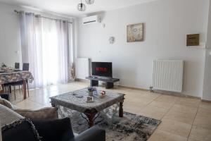 Lanari Valley House
