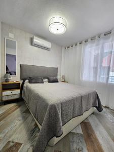 GoldSand Apartments Pedro Lorca