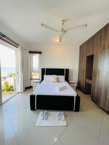3bedrooms sea view, penthouse in Nyali